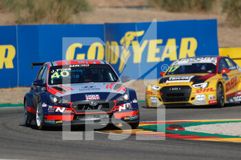 2020-10-31 - 40 Files Josh (gar), Engstler Hyundai N Liqui Moly Racing Team, Hyundai i30 N TCR, action during the 2020 FIA WTCR Race of Spain, 5th round of the 2020 FIA World Touring Car Cup, on the Ciudad del Motor de Arag - 2020 FIA WTCR RACE OF SPAIN, 5TH ROUND OF THE WORLD TOURING CAR CUP - SATURDAY - GRAND TOURISM - MOTORS