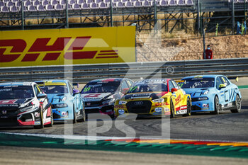 2020-11-01 - 17 Berthon Nathanael (fra), Comtoyou DHL Team Audi Sport, Audi LMS, action and 18 Monteiro Tiago (prt), ALL-INKL.DE Munnich Motorsport, Honda Civic TCR, action during the 2020 FIA WTCR Race of Spain, 5th round of the 2020 FIA World Touring Car Cup, on the Ciudad del Motor de Arag.n, from October 30 to November 1, 2020 in Alca.iz, Aragon, Spain - Photo Xavi Bonilla / DPPI - 2020 FIA WTCR RACE OF SPAIN, 5TH ROUND OF THE WORLD TOURING CAR CUP - GRAND TOURISM - MOTORS