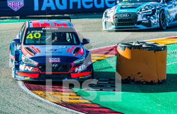 2020-11-01 - 40 Files Josh (gar), Engstler Hyundai N Liqui Moly Racing Team, Hyundai i30 N TCR, action during the 2020 FIA WTCR Race of Spain, 5th round of the 2020 FIA World Touring Car Cup, on the Ciudad del Motor de Arag.n, from October 30 to November 1, 2020 in Alca.iz, Aragon, Spain - Photo Marc de Mattia / DPPI - 2020 FIA WTCR RACE OF SPAIN, 5TH ROUND OF THE WORLD TOURING CAR CUP - GRAND TOURISM - MOTORS