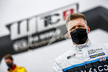 2020-11-14 - Ehrlacher Yann (fra), Cyan Performance Lynk and Co, Lynk and Co 03 TCR, portrait during the 2020 FIA WTCR Race of Aragon, 6th round of the 2020 FIA World Touring Car Cup, on the Ciudad del Motor de Aragón, from November 14 to 15, 2020 in Alcañiz, Aragon, Spain - Photo Paulo Maria / DPPI - 2020 FIA WTCR RACE OF ARAGON, 6TH ROUND OF THE WORLD TOURING CAR CUP - SATURDAY - GRAND TOURISM - MOTORS