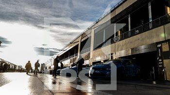 2020-11-15 - pitlane, during the 2020 FIA WTCR Race of Aragon, 6th round of the 2020 FIA World Touring Car Cup, on the Ciudad del Motor de Aragón, from November 14 to 15, 2020 in Alcañiz, Aragon, Spain - Photo Frédéric Le Flocâh / DPPI - 2020 FIA WTCR RACE OF ARAGON, 6TH ROUND OF THE WORLD TOURING CAR CUP - GRAND TOURISM - MOTORS