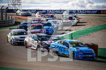 2020-11-15 - 68 Ehrlacher Yann (fra), Cyan Performance Lynk and Co, Lynk and Co 03 TCR, action during the 2020 FIA WTCR Race of Aragon, 6th round of the 2020 FIA World Touring Car Cup, on the Ciudad del Motor de Aragón, from November 14 to 15, 2020 in Alcañiz, Aragon, Spain - Photo Paulo Maria / DPPI - 2020 FIA WTCR RACE OF ARAGON, 6TH ROUND OF THE WORLD TOURING CAR CUP - GRAND TOURISM - MOTORS