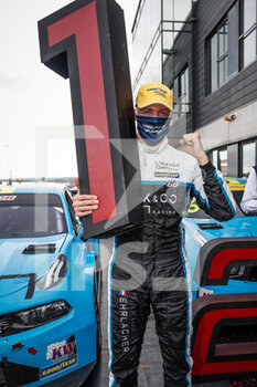 2020-11-15 - Ehrlacher Yann (fra), Cyan Performance Lynk and Co, Lynk and Co 03 TCR, portrait podium, during the 2020 FIA WTCR Race of Aragon, 6th round of the 2020 FIA World Touring Car Cup, on the Ciudad del Motor de Aragón, from November 14 to 15, 2020 in Alcañiz, Aragon, Spain - Photo Frédéric Le Flocâh / DPPI - 2020 FIA WTCR RACE OF ARAGON, 6TH ROUND OF THE WORLD TOURING CAR CUP - GRAND TOURISM - MOTORS