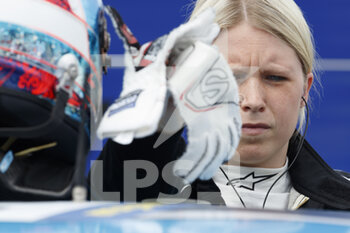 2021-06-04 - Backman Jessica (swe), Target Competition, Hyundai Elantra N TCR, portrait during the 2021 FIA WTCR Race of Germany, 1st round of the 2021 FIA World Touring Car Cup, on the Nurburgring Nordschleife, from June 3 to 6, 2021 in Nordschleife, Germany - Photo Frédéric Le Floc'h / DPPI - 2021 FIA WTCR RACE OF GERMANY, 1ST ROUND OF THE 2021 FIA WORLD TOURING CAR CUP - GRAND TOURISM - MOTORS