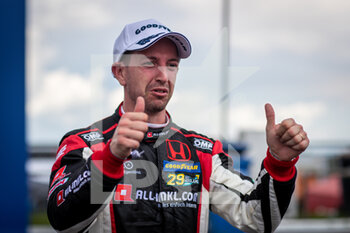 2021-06-04 - Girolami Nestor (arg), ALL-INKL.COM Munnich Motorsport, Honda Civic Type R TCR (FK8), portrait during the 2021 FIA WTCR Race of Germany, 1st round of the 2021 FIA World Touring Car Cup, on the Nurburgring Nordschleife, from June 3 to 6, 2021 in Nurburg, Germany - Photo Alexandre Guillaumot / DPPI - 2021 FIA WTCR RACE OF GERMANY, 1ST ROUND OF THE 2021 FIA WORLD TOURING CAR CUP - GRAND TOURISM - MOTORS