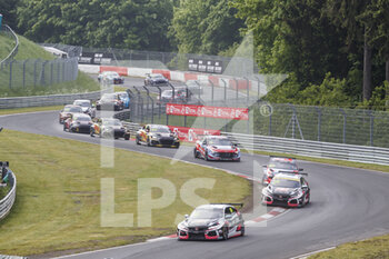 05/06/2021 - 86 Guerrieri Esteban (arg), ALL-INKL.COM Munnich Motorsport, Honda Civic Type R TCR (FK8), action, 29 Girolami Nestor (arg), ALL-INKL.COM Munnich Motorsport, Honda Civic Type R TCR (FK8), action, during the 2021 FIA WTCR Race of Germany, 1st round of the 2021 FIA World Touring Car Cup, on the Nurburgring Nordschleife, from June 3 to 6, 2021 in Nordschleife, Germany - Photo Frédéric Le Floc'h / DPPI - 2021 FIA WTCR RACE OF GERMANY, 1ST ROUND OF THE 2021 FIA WORLD TOURING CAR CUP - TURISMO E GRAN TURISMO - MOTORI