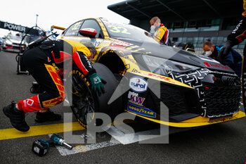 05/06/2021 - 32 Coronel Tom (ndl), Comtoyou DHL Team Audi Sport, Audi RS 3 LMS TCR (2021), starting grid during the 2021 FIA WTCR Race of Germany, 1st round of the 2021 FIA World Touring Car Cup, on the Nurburgring Nordschleife, from June 3 to 6, 2021 in Nurburg, Germany - Photo Florent Gooden / DPPI - 2021 FIA WTCR RACE OF GERMANY, 1ST ROUND OF THE 2021 FIA WORLD TOURING CAR CUP - TURISMO E GRAN TURISMO - MOTORI