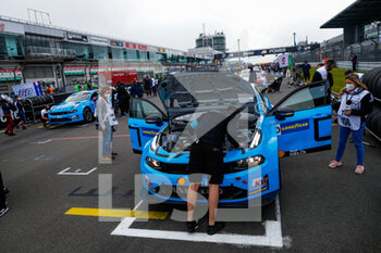 05/06/2021 - 100 Muller Yvan (fra), Cyan Racing Lynk & Co, Lync & Co 03 TCR, starting grid during the 2021 FIA WTCR Race of Germany, 1st round of the 2021 FIA World Touring Car Cup, on the Nurburgring Nordschleife, from June 3 to 6, 2021 in Nurburg, Germany - Photo Florent Gooden / DPPI - 2021 FIA WTCR RACE OF GERMANY, 1ST ROUND OF THE 2021 FIA WORLD TOURING CAR CUP - TURISMO E GRAN TURISMO - MOTORI