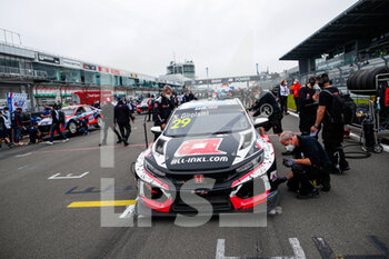 05/06/2021 - 29 Girolami Nestor (arg), ALL-INKL.COM Munnich Motorsport, Honda Civic Type R TCR (FK8), starting grid during the 2021 FIA WTCR Race of Germany, 1st round of the 2021 FIA World Touring Car Cup, on the Nurburgring Nordschleife, from June 3 to 6, 2021 in Nurburg, Germany - Photo Florent Gooden / DPPI - 2021 FIA WTCR RACE OF GERMANY, 1ST ROUND OF THE 2021 FIA WORLD TOURING CAR CUP - TURISMO E GRAN TURISMO - MOTORI