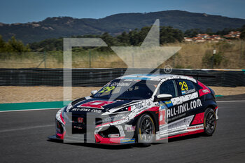 2021-06-26 - 29 Girolami Nestor (arg), ALL-INKL.COM Munnich Motorsport, Honda Civic Type R TCR (FK8), action during the 2021 FIA WTCR Race of Portugal, 2nd round of the 2021 FIA World Touring Car Cup, on the Circuito do Estoril, from June 26th to 27th, 2021 in Estoril, Portugal - Photo Paulo Maria / DPPI - 2021 FIA WTCR RACE OF PORTUGAL, 2ND ROUND OF THE 2021 FIA WORLD TOURING CAR CUP - GRAND TOURISM - MOTORS