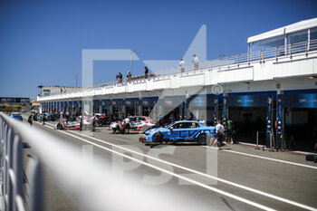 2021-06-26 - Pitlane ambiance during the 2021 FIA WTCR Race of Portugal, 2nd round of the 2021 FIA World Touring Car Cup, on the Circuito do Estoril, from June 26 to 27, 2021 in Estoril, Portugal - Photo Xavi Bonilla / DPPI - 2021 FIA WTCR RACE OF PORTUGAL, 2ND ROUND OF THE 2021 FIA WORLD TOURING CAR CUP - GRAND TOURISM - MOTORS