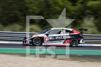 2021-06-26 - 29 Girolami Nestor (arg), ALL-INKL.COM Munnich Motorsport, Honda Civic Type R TCR (FK8), action during the 2021 FIA WTCR Race of Portugal, 2nd round of the 2021 FIA World Touring Car Cup, on the Circuito do Estoril, from June 26 to 27, 2021 in Estoril, Portugal - Photo Xavi Bonilla / DPPI - 2021 FIA WTCR RACE OF PORTUGAL, 2ND ROUND OF THE 2021 FIA WORLD TOURING CAR CUP - GRAND TOURISM - MOTORS