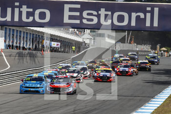 27/06/2021 - 68 Ehrlacher Yann (fra), Cyan Racing Lynk & Co, Lync & Co 03 TCR, action and 03 Tarquini Gabriele (ita), BRC Hyundai N Lukoil Squadra Corse, Hyundai Elantra N TCR, action leading the Race 1 start of the race, depart, during the 2021 FIA WTCR Race of Portugal, 2nd round of the 2021 FIA World Touring Car Cup, on the Circuito do Estoril, from June 26 to 27, 2021 in Estoril, Portugal - Photo Xavi Bonilla / DPPI - 2021 FIA WTCR RACE OF PORTUGAL, 2ND ROUND OF THE 2021 FIA WORLD TOURING CAR CUP - TURISMO E GRAN TURISMO - MOTORI