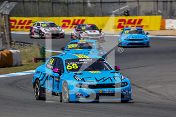 27/06/2021 - 68 Ehrlacher Yann (fra), Cyan Racing Lynk & Co, Lync & Co 03 TCR, action during the 2021 FIA WTCR Race of Portugal, 2nd round of the 2021 FIA World Touring Car Cup, on the Circuito do Estoril, from June 26 to 27, 2021 in Estoril, Portugal - Photo Paulo Maria / DPPI - 2021 FIA WTCR RACE OF PORTUGAL, 2ND ROUND OF THE 2021 FIA WORLD TOURING CAR CUP - TURISMO E GRAN TURISMO - MOTORI