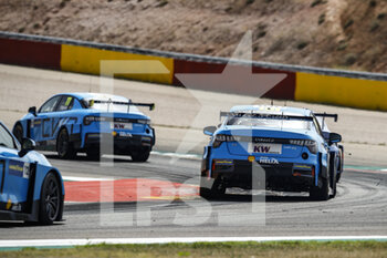 11/07/2021 - 100 Muller Yvan (fra), Cyan Racing Lynk & Co, Lync & Co 03 TCR, action during the 2021 FIA WTCR Race of Spain, 3rd round of the 2021 FIA World Touring Car Cup, on the Ciudad del Motor de Aragon, from July 10 to 11, 2021 in Alcaniz, Spain - Photo Xavi Bonilla / DPPI - 2021 FIA WTCR RACE OF SPAIN, 3RD ROUND OF THE 2021 FIA WORLD TOURING CAR CUP - TURISMO E GRAN TURISMO - MOTORI