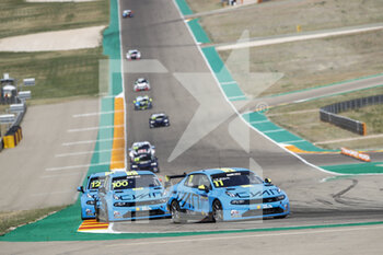 11/07/2021 - 11 Bjork Thed (swe), Cyan Performance Lynk & Co, Lync & Co 03 TCR, action 100 Muller Yvan (fra), Cyan Racing Lynk & Co, Lync & Co 03 TCR, action 12 Urrutia Santiago (uru), Cyan Performance Lynk & Co, Lync & Co 03 TCR, action during the 2021 FIA WTCR Race of Spain, 3rd round of the 2021 FIA World Touring Car Cup, on the Ciudad del Motor de Aragon, from July 10 to 11, 2021 in Alcaniz, Spain - Photo Xavi Bonilla / DPPI - 2021 FIA WTCR RACE OF SPAIN, 3RD ROUND OF THE 2021 FIA WORLD TOURING CAR CUP - TURISMO E GRAN TURISMO - MOTORI
