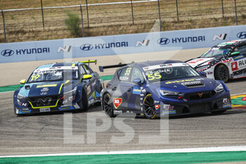 11/07/2021 - 19 Backman Andreas (swe), Target Competition, Hyundai Elantra N TCR, action 55 Boldizs Bence (hun), Zengo Motorsport Drivers' Academy, Cupa Leon Competicion TCR, action during the 2021 FIA WTCR Race of Spain, 3rd round of the 2021 FIA World Touring Car Cup, on the Ciudad del Motor de Aragon, from July 10 to 11, 2021 in Alcaniz, Spain - Photo Xavi Bonilla / DPPI - 2021 FIA WTCR RACE OF SPAIN, 3RD ROUND OF THE 2021 FIA WORLD TOURING CAR CUP - TURISMO E GRAN TURISMO - MOTORI