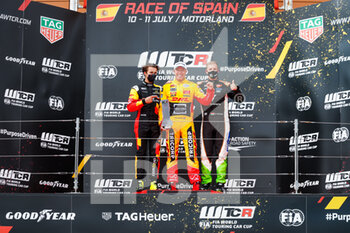 11/07/2021 - WTCR Trophy Podium of Race 1: Coronel Tom (ndl), Comtoyou DHL Team Audi Sport, Audi RS 3 LMS TCR (2021), Magnus Gilles (bel), Comtoyou Team Audi Sport, Audi RS 3 LMS TCR (2021), Boldizs Bence (hun), Zengo Motorsport Drivers' Academy, Cupa Leon Competicion TCR, portrait during the 2021 FIA WTCR Race of Spain, 3rd round of the 2021 FIA World Touring Car Cup, on the Ciudad del Motor de Aragon, from July 10 to 11, 2021 in Alcaniz, Spain - Photo Florent Gooden / DPPI - 2021 FIA WTCR RACE OF SPAIN, 3RD ROUND OF THE 2021 FIA WORLD TOURING CAR CUP - TURISMO E GRAN TURISMO - MOTORI