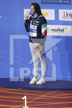 2021-05-21 - Simona Quadarella of Italy 1st place, Podium 1500 m Freestyle during the 2021 LEN European Championships, Swimming event on May 21, 2021 at Duna Arena in Budapest, Hungary - Photo Laurent Lairys / DPPI - 2021 LEN EUROPEAN CHAMPIONSHIPS - SWIMMING - SWIMMING