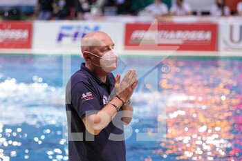 2021-02-04 - head coach S. Posterivo (Plebiscito Padova) - OLYMPIAKOS SF PIRAEUS VS PLEBISCITO PADOVA - EURO LEAGUE WOMEN - WATERPOLO