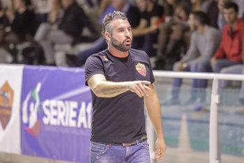 2018-11-17 - coach Marco Capanna - S.I.S. ROMA VS KALLY N.C. MILANO - SERIE A1 WOMEN - WATERPOLO