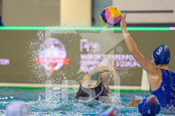 2021-01-19 - 2 MILLOT Estelle (France) - GIUSTINI Sofia  (Italy) - WOMEN'S WATERPOLO OLYMPIC GAME QUALIFICATION TOURNAMENT 2021 - FRANCE VS ITALY - OLYMPIC TROPHY - WATERPOLO