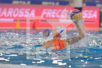 2021-01-19 - 4 VAN DER SLOOT Sabrina (Netherlands) - WOMEN'S WATERPOLO OLYMPIC GAME QUALIFICATION TOURNAMENT 2021 - HOLLAND VS SLOVAKIA - OLYMPIC TROPHY - WATERPOLO