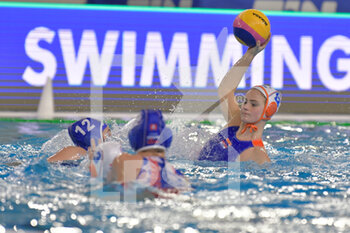 2021-01-19 - 12 SLEEKING Brigitte (Netherlands) - WOMEN'S WATERPOLO OLYMPIC GAME QUALIFICATION TOURNAMENT 2021 - HOLLAND VS SLOVAKIA - OLYMPIC TROPHY - WATERPOLO