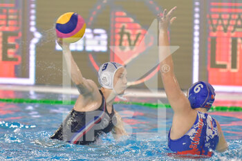 2021-01-20 - 9 VERNOUX Ema Martine [ROLE: Wing] (France) vs 6 SEDLAKOVA Monika [ROLE: All-Round] (Slovakia) - WOMEN'S WATERPOLO OLYMPIC GAME QUALIFICATION TOURNAMENT 2021 - FRANCE VS SLOVAKIA - OLYMPIC TROPHY - WATERPOLO