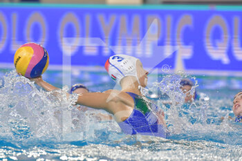 2021-01-22 - 3 GARIBOTTI Arianna [ROLE: Wing] (Italy)  - WOMEN'S WATERPOLO OLYMPIC GAME QUALIFICATION TOURNAMENT 2021 - ITALY VS ISRAEL - OLYMPIC TROPHY - WATERPOLO