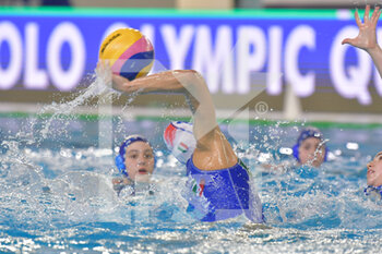 2021-01-22 - 3 GARIBOTTI Arianna [ROLE: Wing] (Italy) - WOMEN'S WATERPOLO OLYMPIC GAME QUALIFICATION TOURNAMENT 2021 - ITALY VS ISRAEL - OLYMPIC TROPHY - WATERPOLO