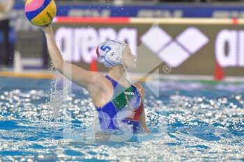 2021-01-22 - 5 QUEIROLO Elisa [ROLE: Wing] (Italy) - WOMEN'S WATERPOLO OLYMPIC GAME QUALIFICATION TOURNAMENT 2021 - ITALY VS ISRAEL - OLYMPIC TROPHY - WATERPOLO