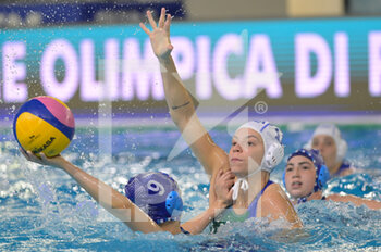 2021-01-22 - 9 TAL Eden [ROLE: Wing] (Israel) vs 11 CHIAPPINI Izabella [ROLE: Wing] (Italy)  - WOMEN'S WATERPOLO OLYMPIC GAME QUALIFICATION TOURNAMENT 2021 - ITALY VS ISRAEL - OLYMPIC TROPHY - WATERPOLO