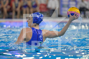 2021-01-23 - 2 TABANI Chiara [ROLE: Defender] (Italy)  - WOMEN'S WATERPOLO OLYMPIC GAME QUALIFICATION TOURNAMENT 2021 - OLYMPIC PASS - HUNGARY VS ITALY - OLYMPIC TROPHY - WATERPOLO