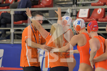 2021-01-23 - Netherlands Team - WOMEN'S WATERPOLO OLYMPIC GAME QUALIFICATION TOURNAMENT 2021 - OLYMPIC PASS - NETHERLAND VS GREECE - OLYMPIC TROPHY - WATERPOLO