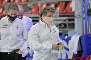 2021-01-24 - BIRO Attila [ROLE: Team Head Coach] (Hungary)	  - WOMEN'S WATERPOLO OLYMPIC GAME QUALIFICATION TOURNAMENT 2021 - NETHERLANDS VS HUNGARY - OLYMPIC TROPHY - WATERPOLO
