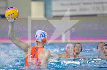 2021-01-24 - 11 VAN DE KRAATS Simone [ROLE: Wing] (Netherlands)  - WOMEN'S WATERPOLO OLYMPIC GAME QUALIFICATION TOURNAMENT 2021 - NETHERLANDS VS HUNGARY - OLYMPIC TROPHY - WATERPOLO