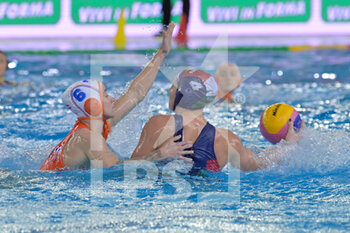 2021-01-24 - 4 GURISATTI Greta [ROLE: Field Player] (Hungary)  - WOMEN'S WATERPOLO OLYMPIC GAME QUALIFICATION TOURNAMENT 2021 - NETHERLANDS VS HUNGARY - OLYMPIC TROPHY - WATERPOLO