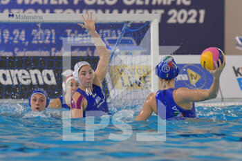 2021-01-24 - 11 CHIAPPINI Izabella [ROLE: Wing] (Italy)  - WOMEN'S WATERPOLO OLYMPIC GAME QUALIFICATION TOURNAMENT 2021 - ITALY VS GREECE - OLYMPIC TROPHY - WATERPOLO