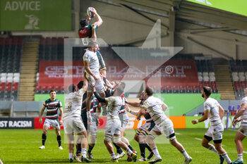 2020-12-11 - Leicester Tigers Lock Harry Wells (4) wins a line out during the European Rugby Challenge Cup, rugby union match between Leicester Tigers and CA Brive on December 11, 2020 at Welford Road Stadium in Leicester, England - Photo John Mallett / ProSportsImages / DPPI - LEICESTER TIGERS VS CA BRIVE - CHALLENGE CUP - RUGBY