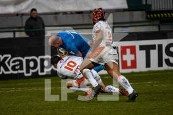 2020-01-18 - Devin Toner (Leinster) placcato da Ian Keatley (Treviso) - BENETTON TREVISO VS LEINSTER RUGBY - CHAMPIONS CUP - RUGBY