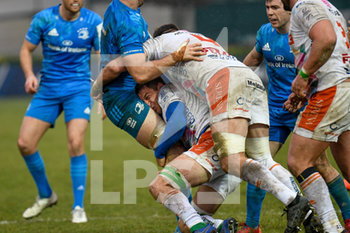 2020-01-18 - Caelan Doris. (Leinster) placcato da Marco Barbini (Treviso) - BENETTON TREVISO VS LEINSTER RUGBY - CHAMPIONS CUP - RUGBY