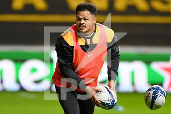 2020-12-18 - Wasps centre Juan De Jongh warms up before the European Rugby Champions Cup, rugby union match between Wasps and Montpellier Herault Rugby on December 18, 2020 at the Ricoh Arena in Coventry, England - Photo Dennis Goodwin / ProSportsImages / DPPI - WASPS VS MONTPELLIER HERAULT RUGBY - CHAMPIONS CUP - RUGBY