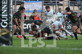 2019-11-09 - Fraser Brown (Glasgow) keep the ball - ZEBRE RUGBY VS GLASGOW WARRIORS - GUINNESS PRO 14 - RUGBY