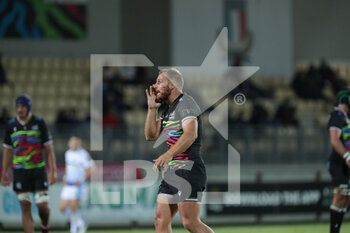 2020-10-02 - Zebre’s captain Giulio Bisegni calls for the play - ZEBRE VS CARDIFF BLUES - GUINNESS PRO 14 - RUGBY