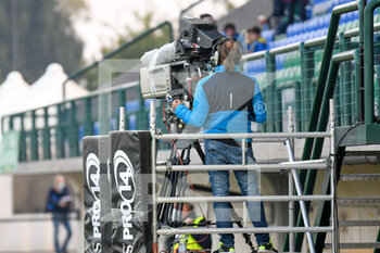 2020-10-10 - Dazn television operator - BENETTON TREVISO VS LEINSTER RUGBY - GUINNESS PRO 14 - RUGBY