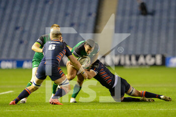 2020-10-25 - Denis Buckley (1) of Connacht Rugby is tackled by Lewis Carmichael (4) of Edinburgh Rugby during the Guinness Pro 14 rugby union match between Edinburgh Rugby and Connacht Rugby on October 25, 2020 at BT Murrayfield Stadium in Edinburgh, Scotland - Photo Malcolm Mackenzie / ProSportsImages / DPPI - EDINBURGH RUGBY VS CONNACHT RUGBY - GUINNESS PRO 14 - RUGBY