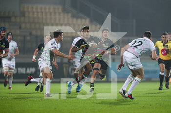 2020-11-02 - Pierre Bruno (Zebre) is looking for the break - ZEBRE VS OSPREYS - GUINNESS PRO 14 - RUGBY