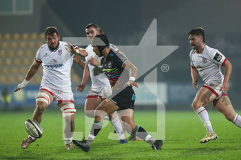 2020-11-16 - Paolo Pescetto (Zebre) with a grubber kick - ZEBRE VS ULSTER - GUINNESS PRO 14 - RUGBY