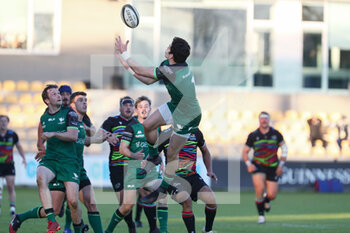 2020-11-22 - Alex Wootton (Connacht) catches the ball in defense - ZEBRE VS CONNACHT - GUINNESS PRO 14 - RUGBY